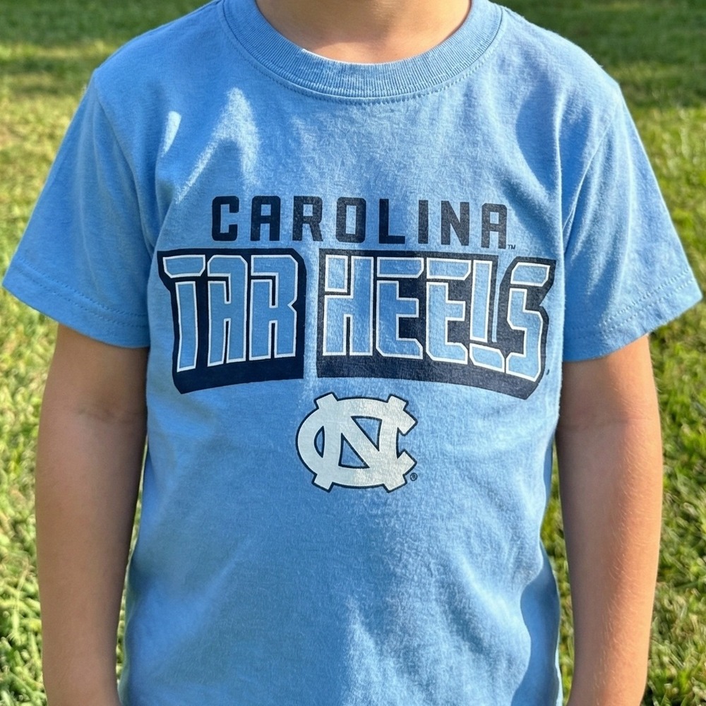 Rivalry Threads Kids North Carolina Tar Heels T-Shirt Carolina Blue NWT 4108‎